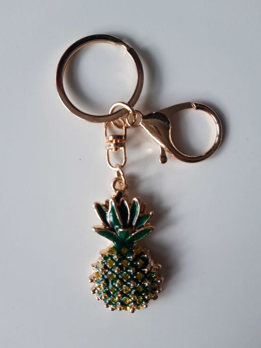 Brelok zawieszka ananas cyrkonie styl glamour