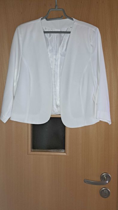 Damskie białe bolerko narzutka