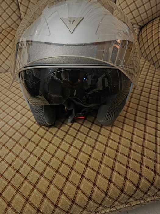 Capacete usado Dainese