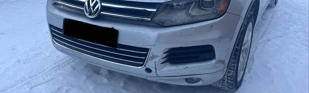Vw touareg nf бампер передній верхня частина колір LX7W