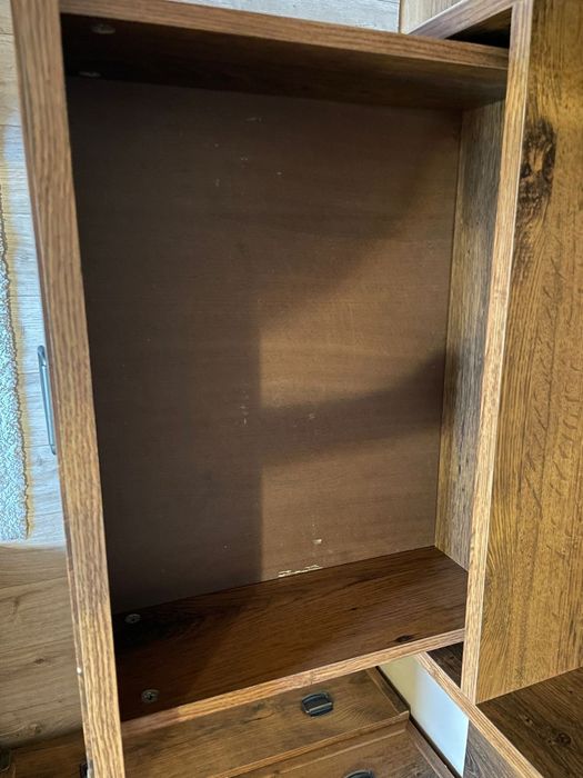 Продам шафу-стелаж у кантрі-стилі (BRW Indiana)