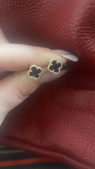 Золотые серьги Ван Клифф