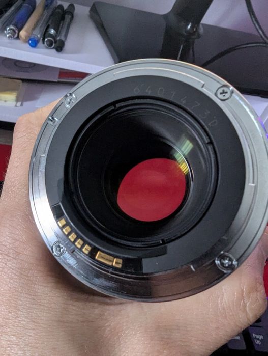 Canon 100mm macro f2.8 usm