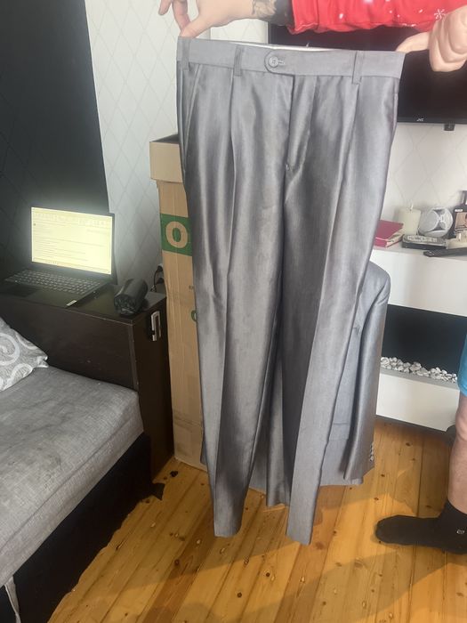 Костюм класичний