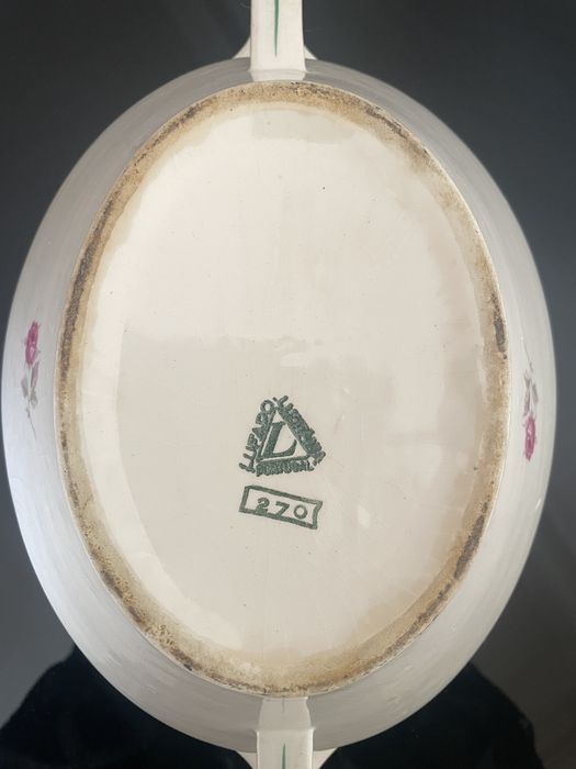 Terrina oval em faianca - fabrica lufapo