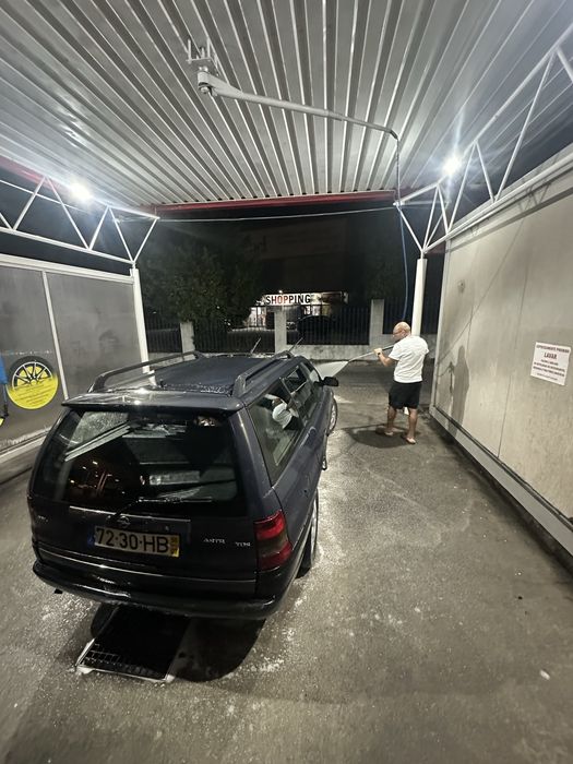 Opel astra caravan — photo 2