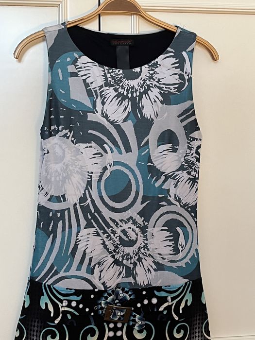 Vestido marca Custo Barcelona