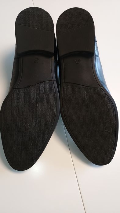 Buty wizytowe roz 44 firmy faber