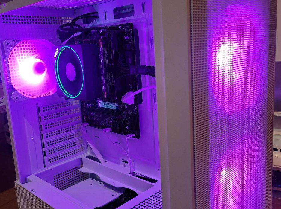 Ігровий комп'ютер Ryzen 5600g / 16gb ddr4 / nvme 256gb