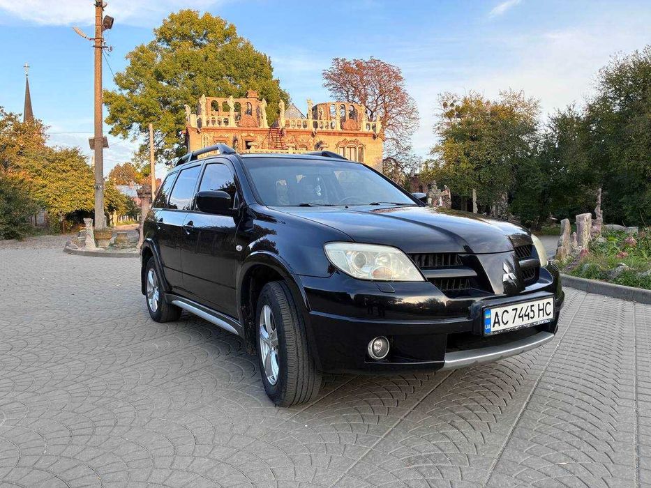 Продам Mitsubishi Outlander