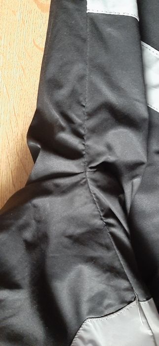 Двусторонняя демисезонная курточка на мальчика