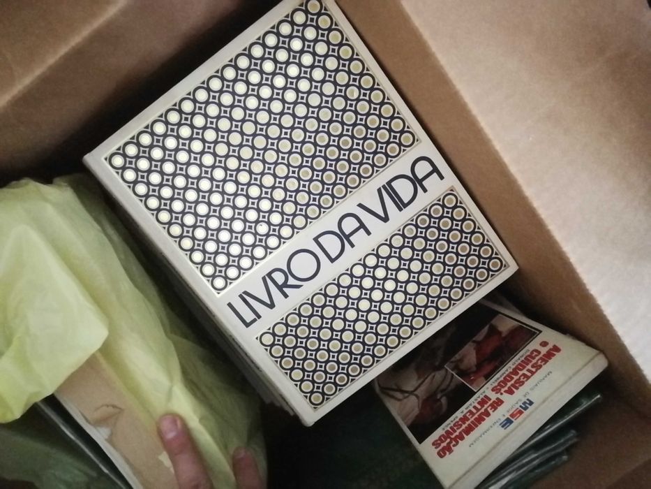 Livros de edições antigas
