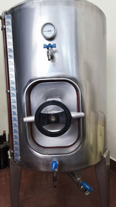 Cuba de inox 250 litros