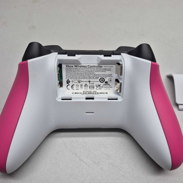 Kontroler bezprzewodowy Xbox 1914; Komis Jasło Igielna