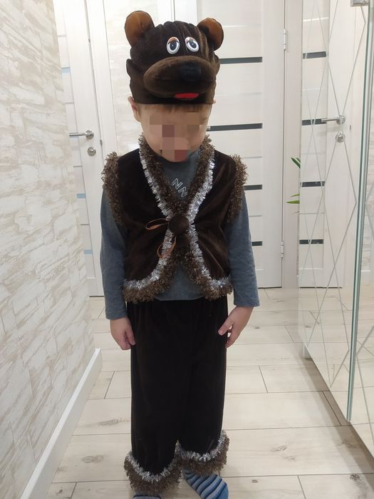 Прокат костюмів ведмедика,ведмедя, вовка, зайчика, помідора ь