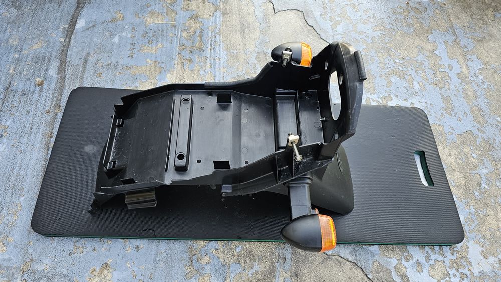 kawasaki zx12r - купить мотозапчасти - Цена на OLX.ua