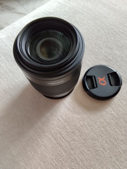 Objectiva SONY DT 55-200mm f/4-5.6 (Encaixe A) - com BOLSA LOWEPRO + Tampa
