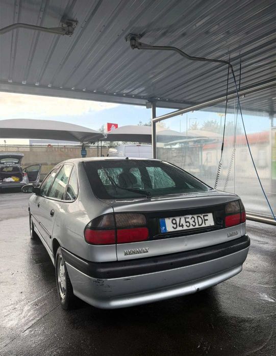 Renault Laguna 1.8