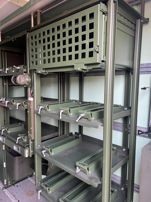 Wyposażenie do kontenerów wojskowych