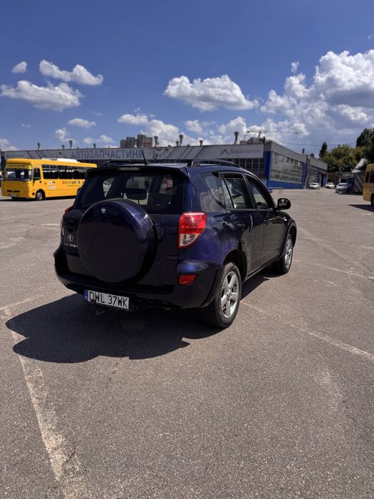 Toyota rav4 2,2 дизель
