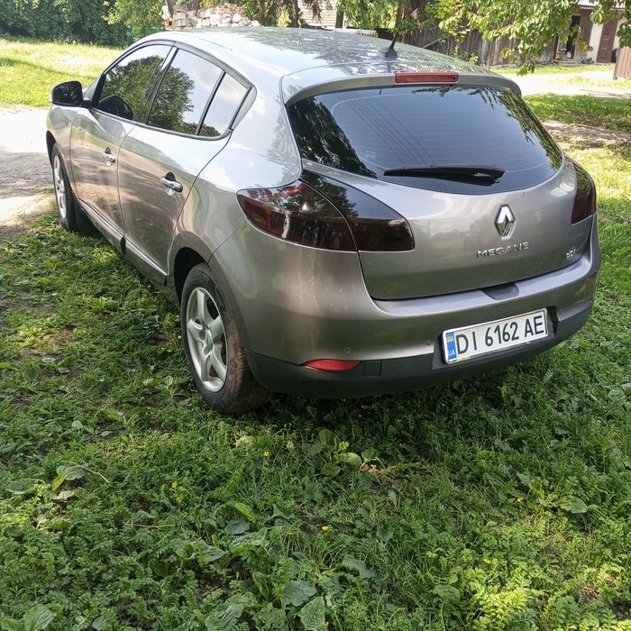 Продається меган 3