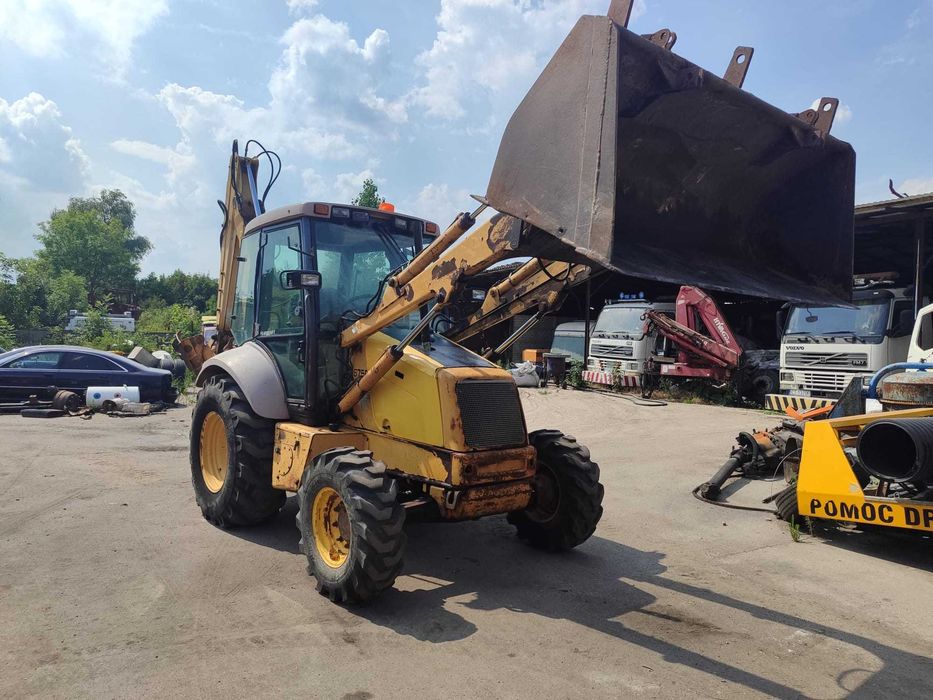 NEW HOLLAND NH95- 8995 mg , sprawna ,