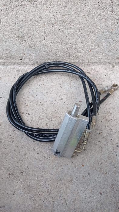 Siłownik dachu, siłownik rolety Peugeot 206 cc