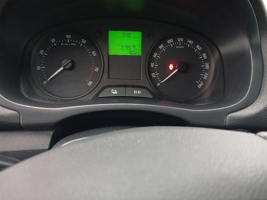 Продам автомобиль шкода фабия