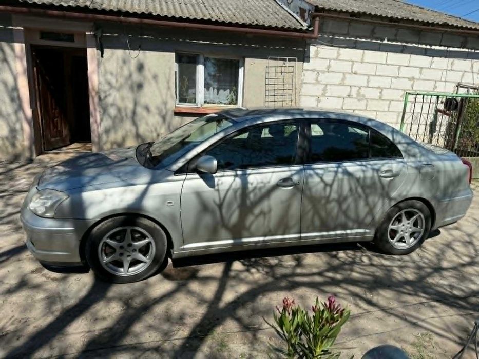 Toyota Avensis 2005 r 2,0 D4D