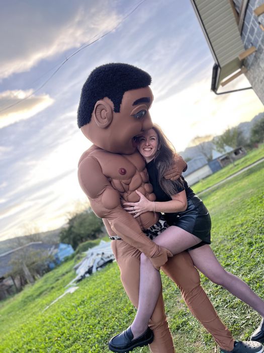 Стриптизер.Жартівливий стриптиз на свято