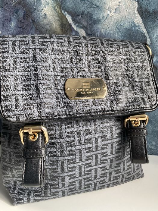 Torebka listonoszka Tommy Hilfiger oryginalna
