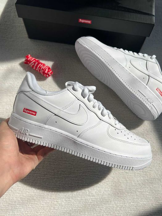 Nike Air Force 1 Low Supreme Biały r.41