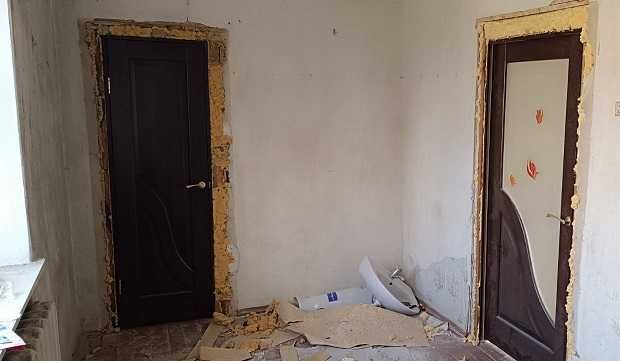 Продам 2 комнатную квартиру под ремонт в хорошем месте Требухова