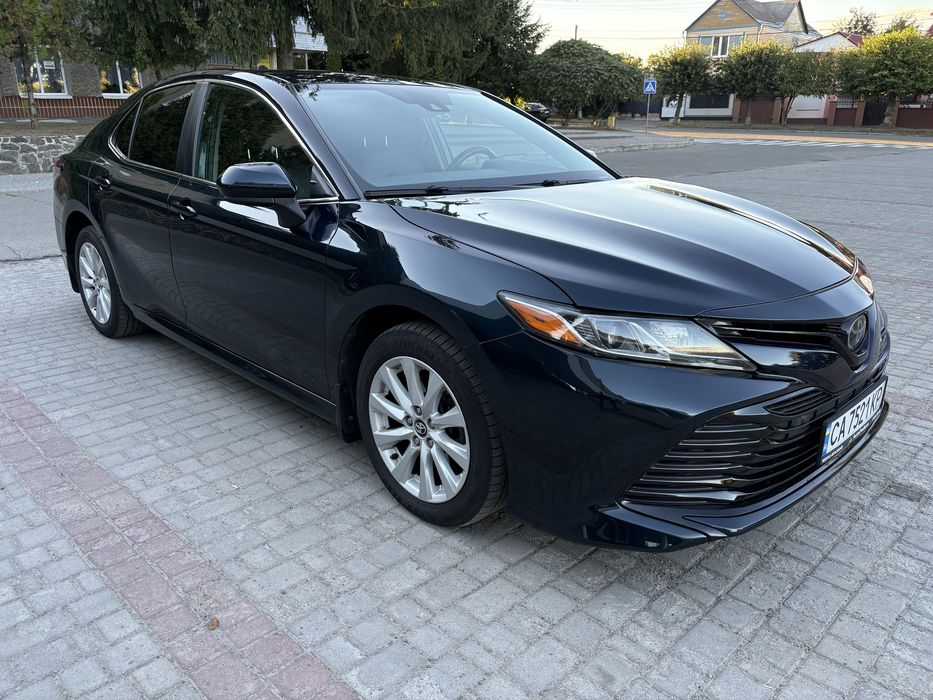 Toyota Camry XV70 2019 рік