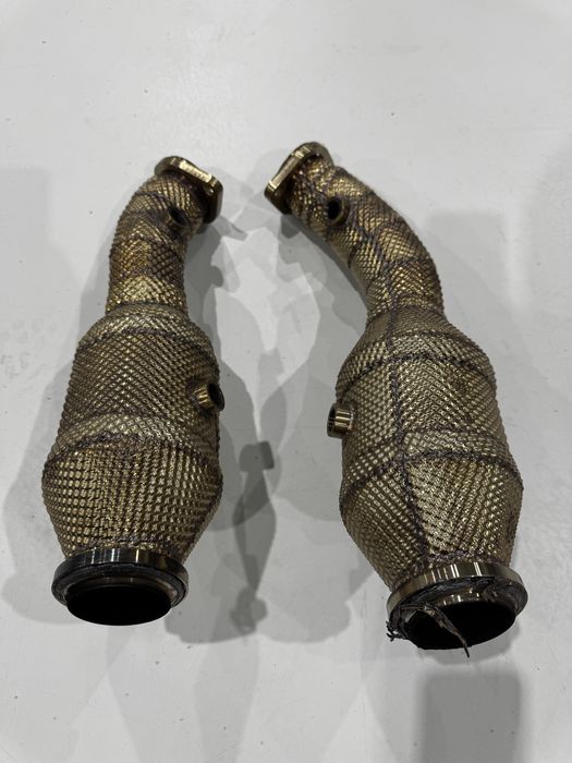 Downpipes Mercedes C43 , C400 C450