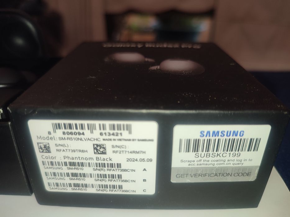 SAMSUNG Galaxy Buds 2 Pro SM-R510 - Color: Phantnom Black