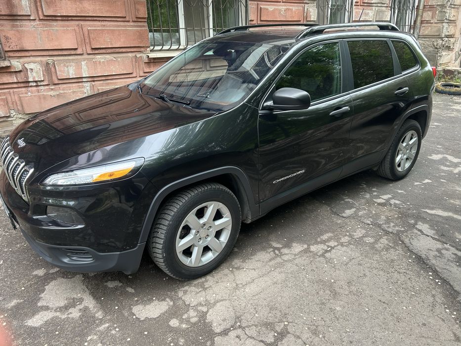 Продам Jeep cherokee