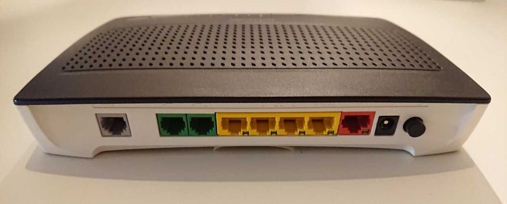Gateway / Router Technicolor TG784n v364283844667649123