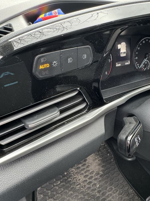 Ford Tourneo Caddy 2.0tdi Dsg salon PL