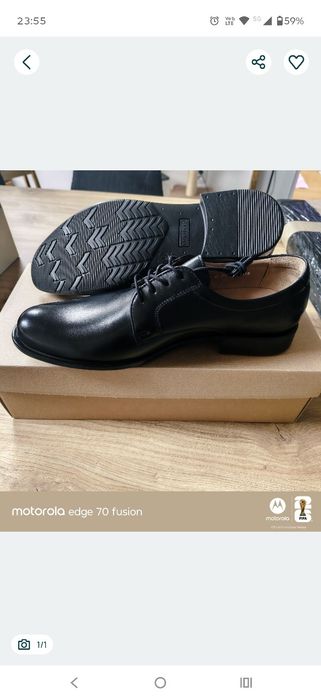 Nowe buty do munduru wyjściowego