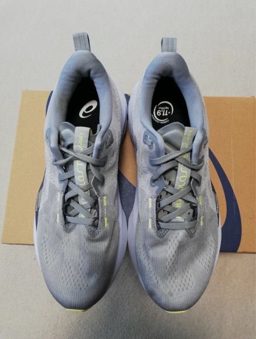 Asics novablast 5
