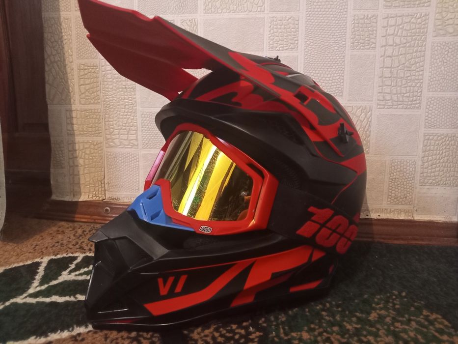 Кросовий шлем ендуро з окулярами розмір S