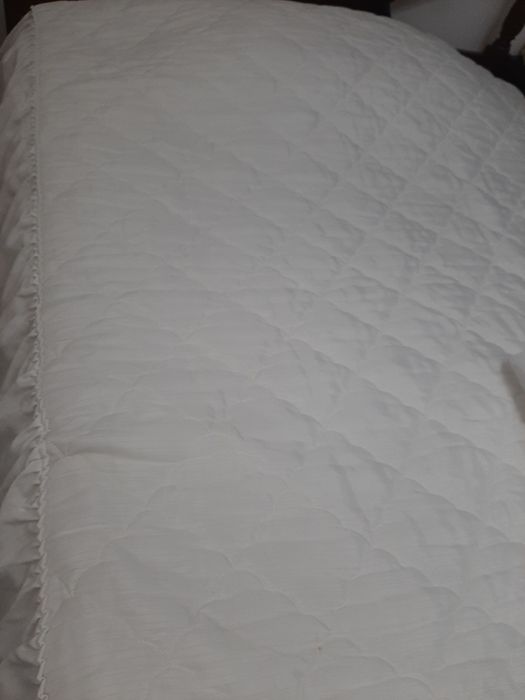 Colcha de cama + 2 fronhas branca64585046113155124
