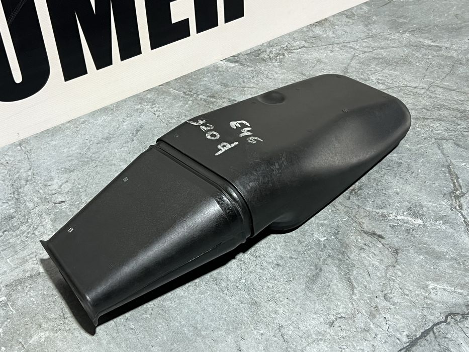 Повітрозабірник Фільтра БМВ Е46 2.0d M47 Воздухозаборник Патрубок 320d