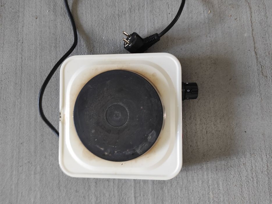 Продам электрическую плитку