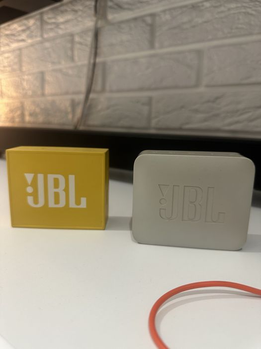 JBL Маленькие Колонки Карманные Водонепроницаемая Серая Желтая