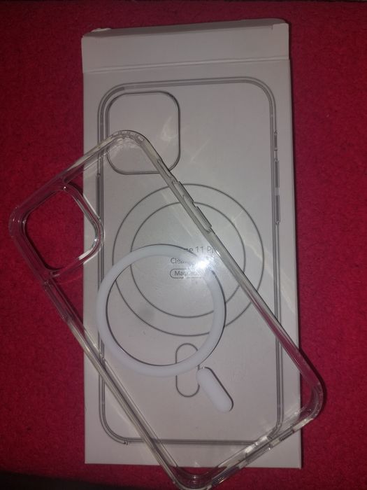 Чехол на iPhone 11 pro новый прозрачный