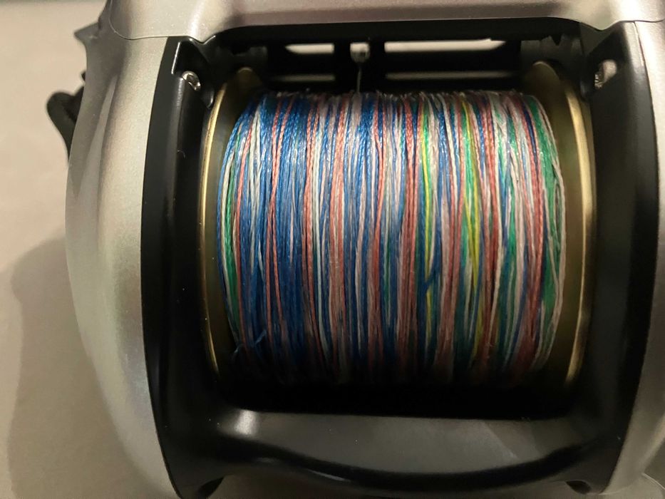 Carreto de pesca elétrico SHIMANO PLEMIO