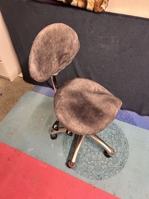 Krzesło fotel obrotowy z oparciem