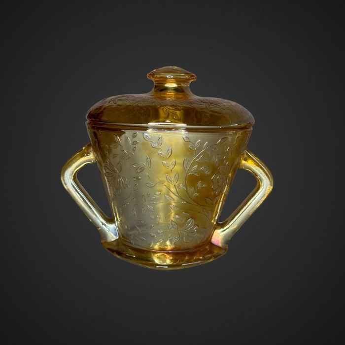 Cukiernica mlecznik szkło iryzowane janette glass B4/021210